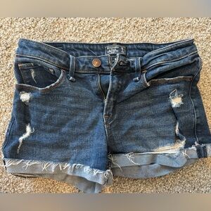Abercrombie and Fitch women’s Harper lowrise short size 2